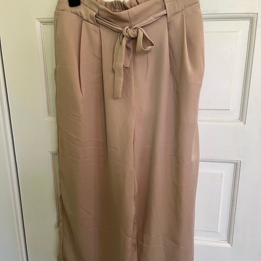 Zara Basic Collection Cream Slacks - Size Small